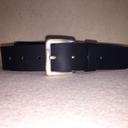<h3>Ledergürtel <br>40 mm Breite massives Leder schwarz</h3><hr>